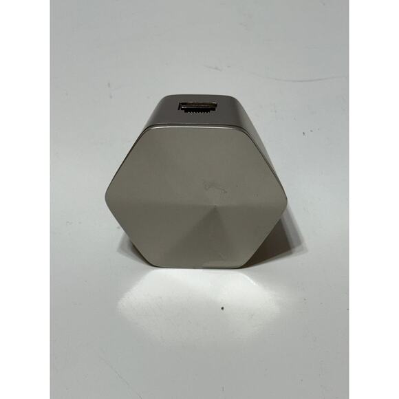 Plume PowerPod Wi-Fi Extender - good condtion - Picture 1 of 4